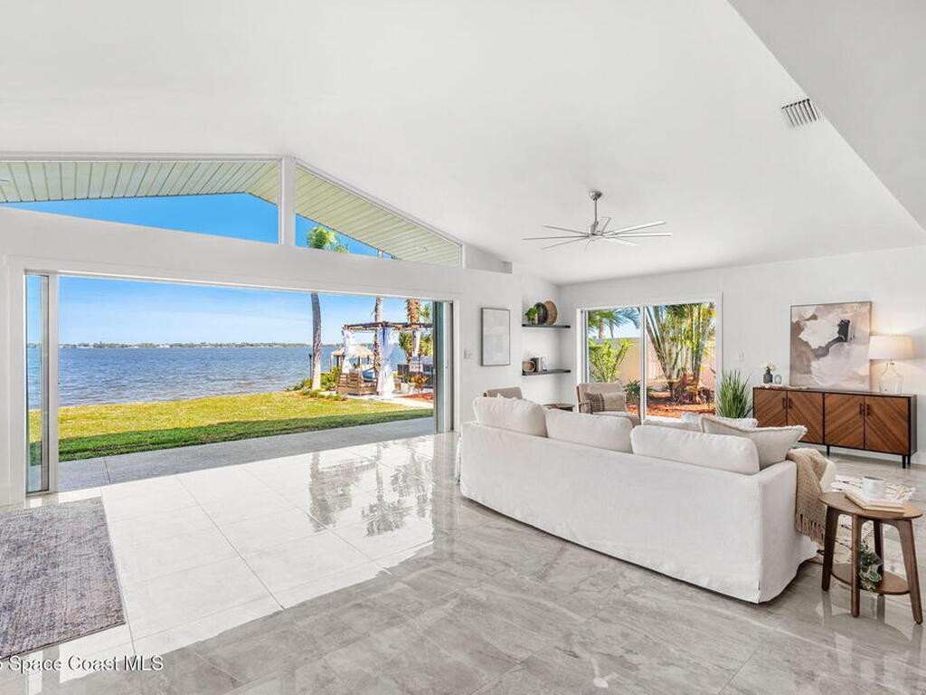 4527 Coquina Ridge Drive, Melbourne, FL 32935