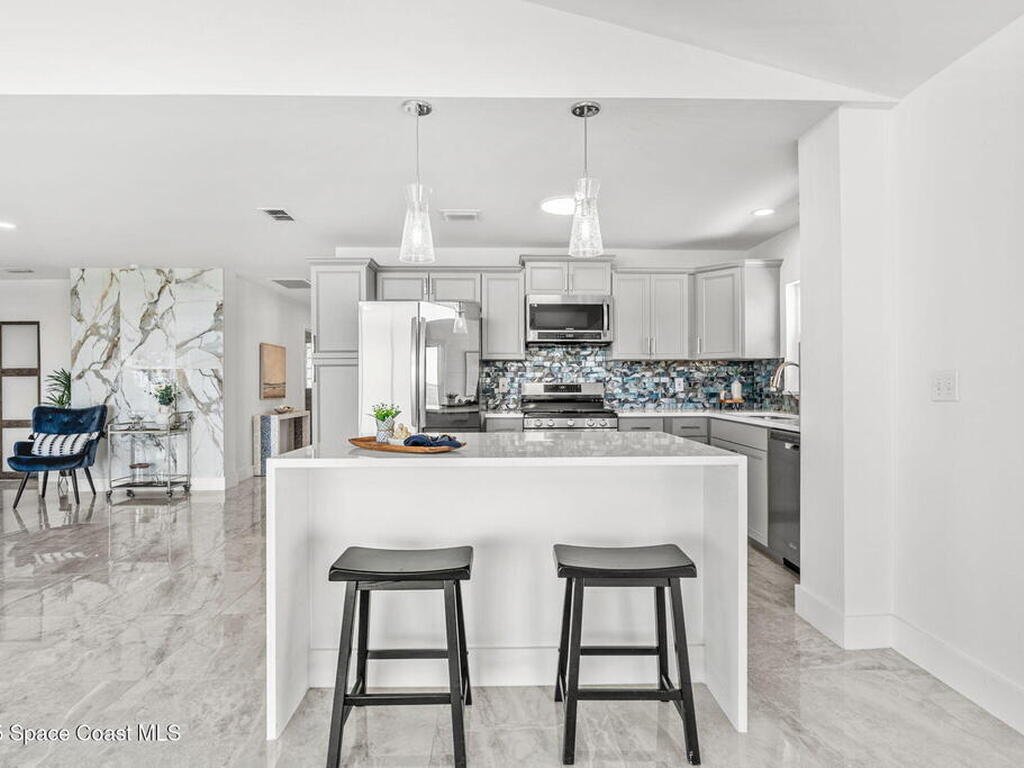 4527 Coquina Ridge Drive, Melbourne, FL 32935