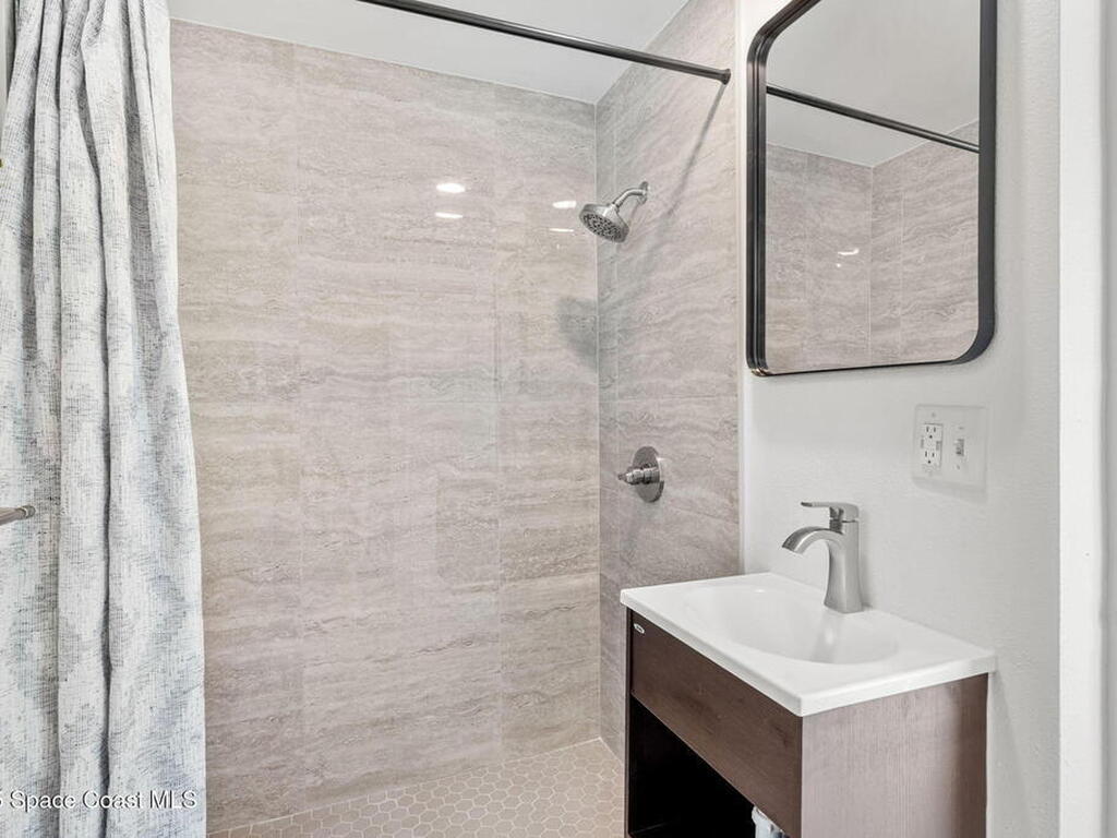 4527 Coquina Ridge Drive, Melbourne, FL 32935