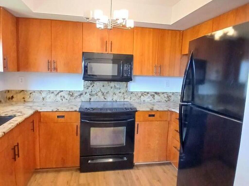 325 S Banana River Boulevard, Cocoa Beach, FL 32931