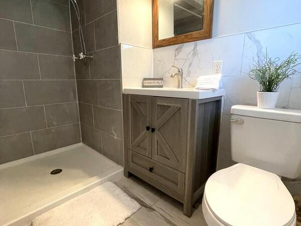 1148 N Singleton Avenue, Titusville, FL 32796