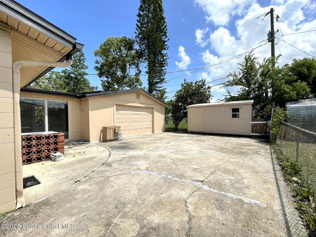 1148 N Singleton Avenue, Titusville, FL 32796