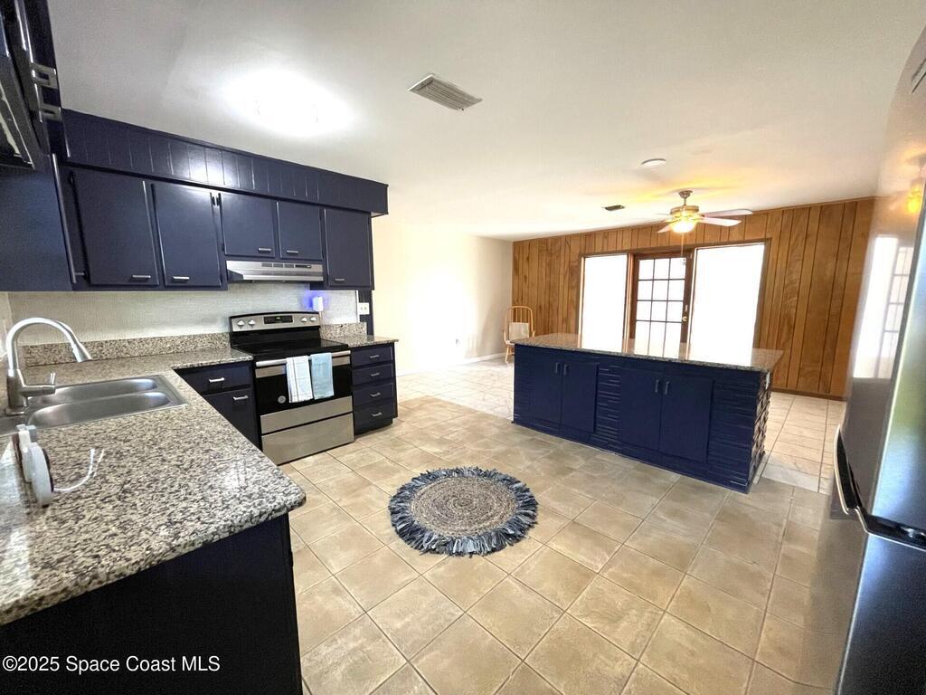 1148 N Singleton Avenue, Titusville, FL 32796