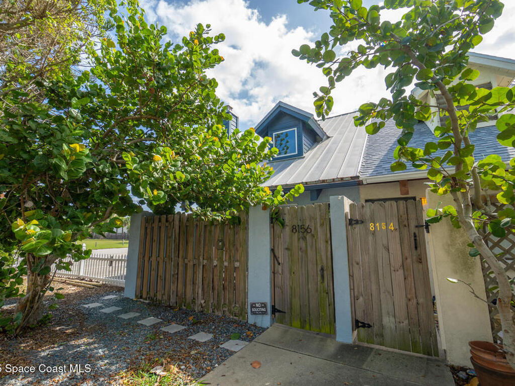 8156 Ridgewood Avenue, Cape Canaveral, FL 32920