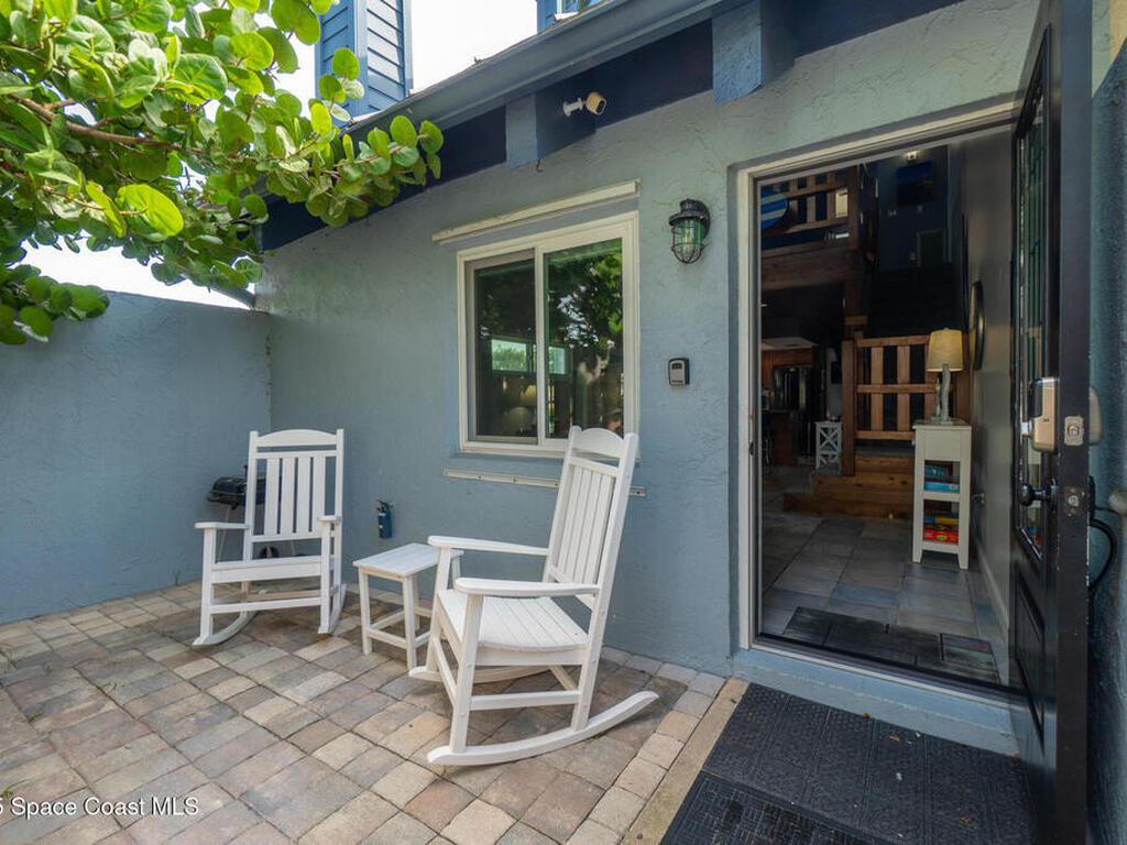 8156 Ridgewood Avenue, Cape Canaveral, FL 32920