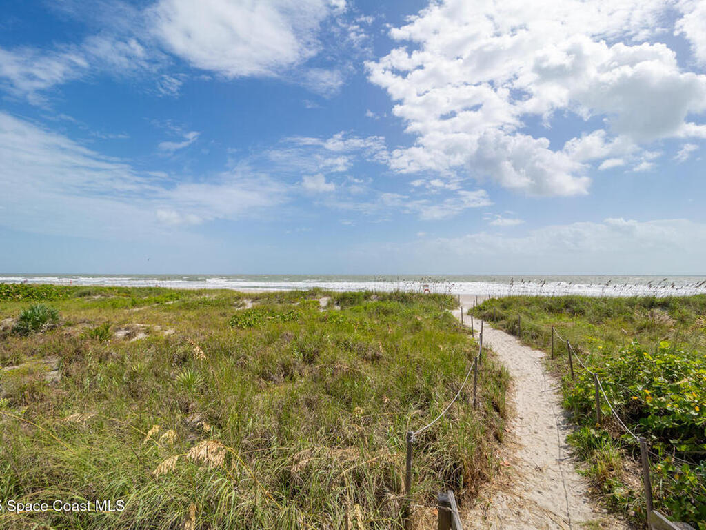 8156 Ridgewood Avenue, Cape Canaveral, FL 32920