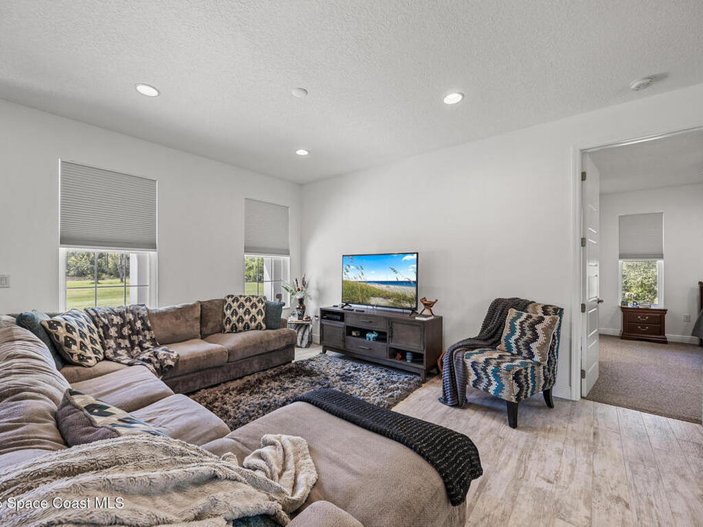 2050 Valkaria Road, Grant-Valkaria, FL 32950