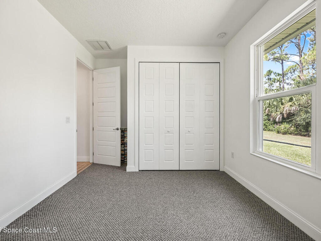 2050 Valkaria Road, Grant-Valkaria, FL 32950