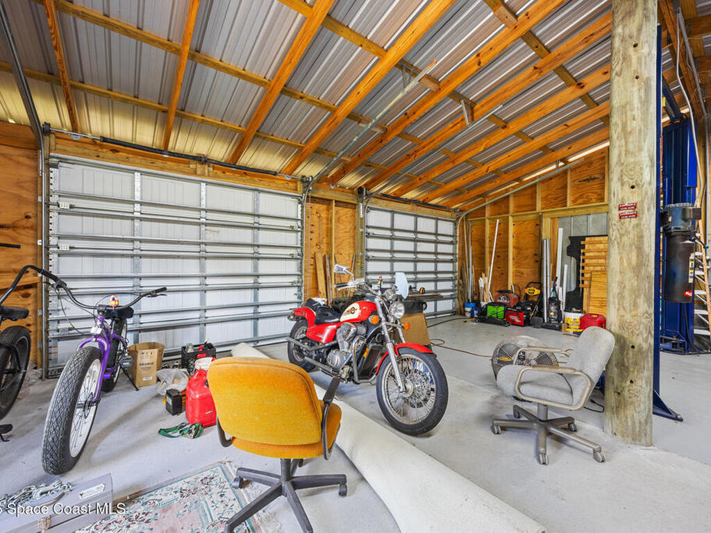 2050 Valkaria Road, Grant-Valkaria, FL 32950