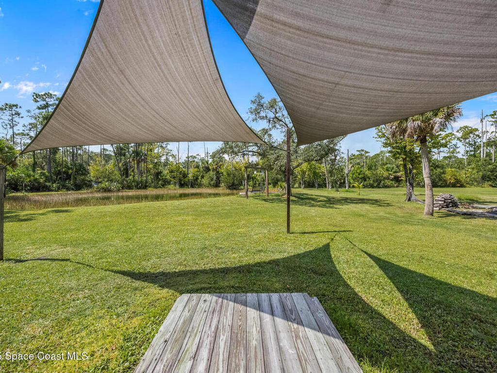 2050 Valkaria Road, Grant-Valkaria, FL 32950