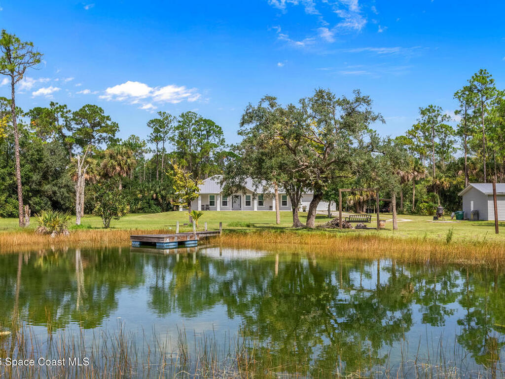 2050 Valkaria Road, Grant-Valkaria, FL 32950