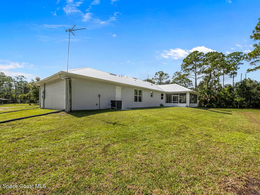2050 Valkaria Road, Grant-Valkaria, FL 32950