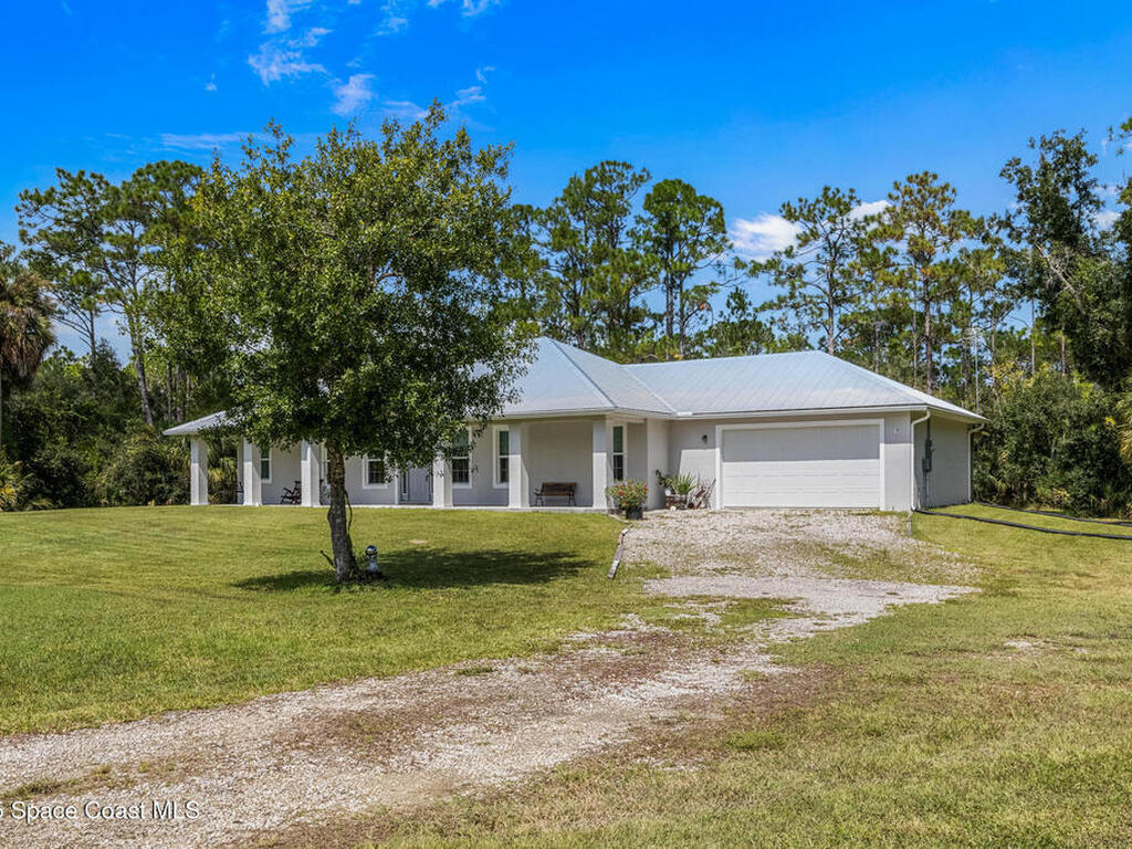 2050 Valkaria Road, Grant-Valkaria, FL 32950