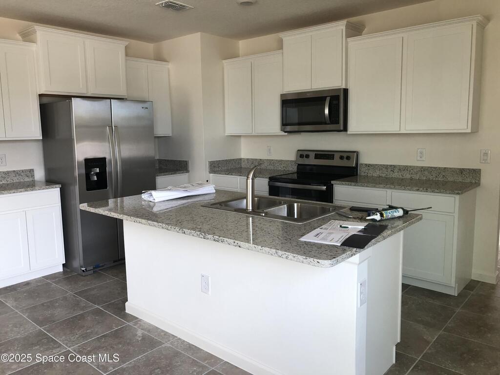 857 Old Country Road, Palm Bay, FL 32909