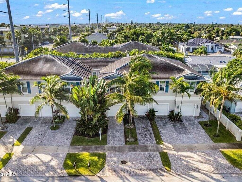 105 7th Avenue, Indialantic, FL 32903