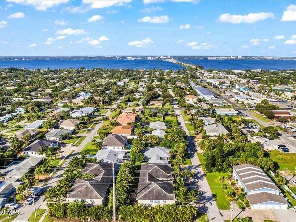 105 7th Avenue, Indialantic, FL 32903