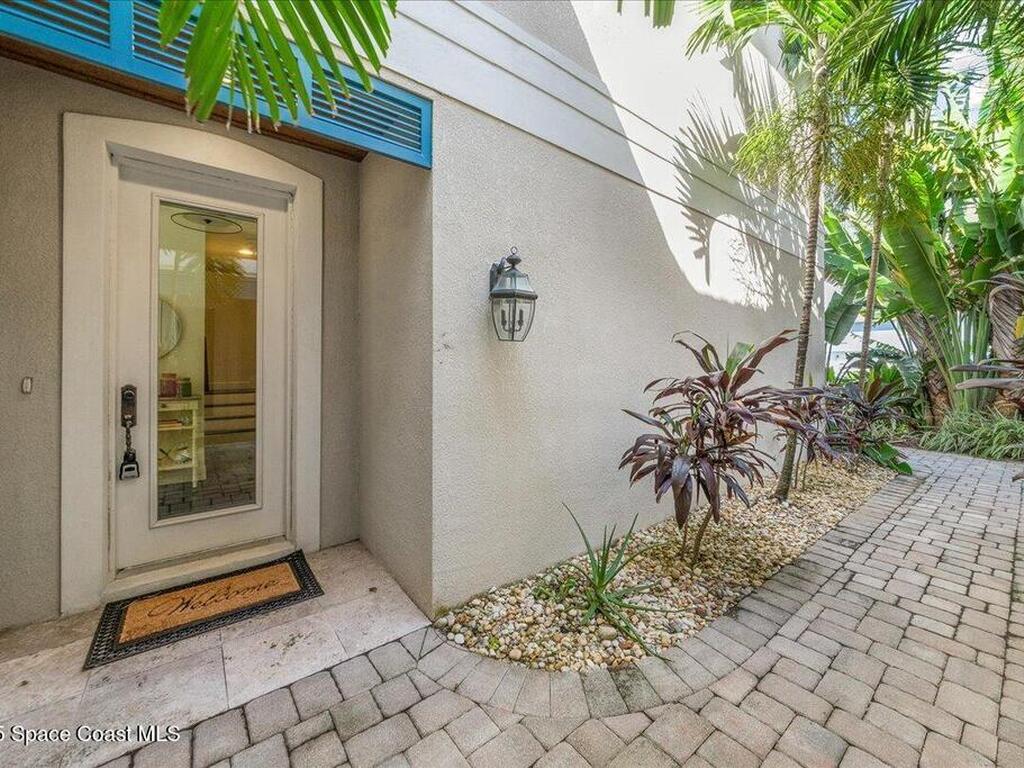 105 7th Avenue, Indialantic, FL 32903