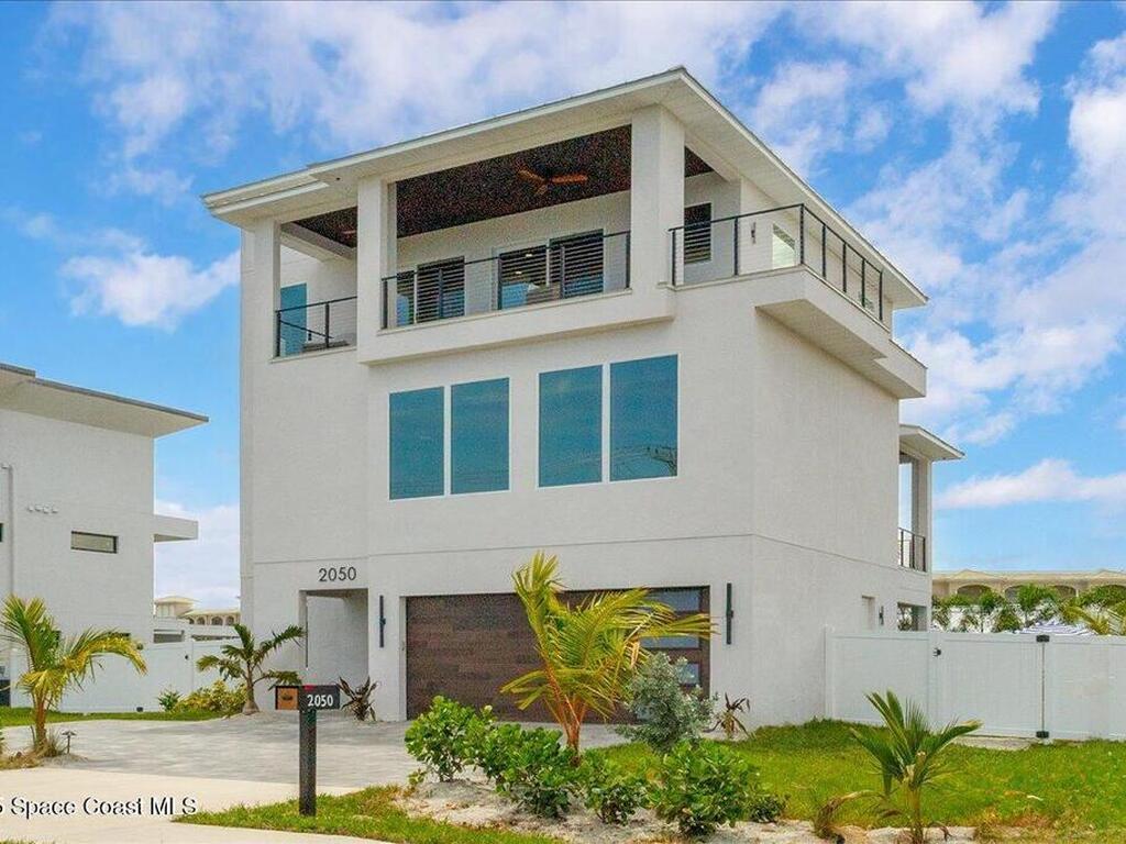 2050 S Atlantic Avenue, Cocoa Beach, FL 32931