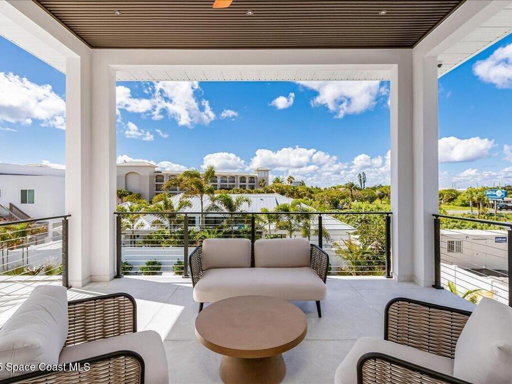 2050 S Atlantic Avenue, Cocoa Beach, FL 32931