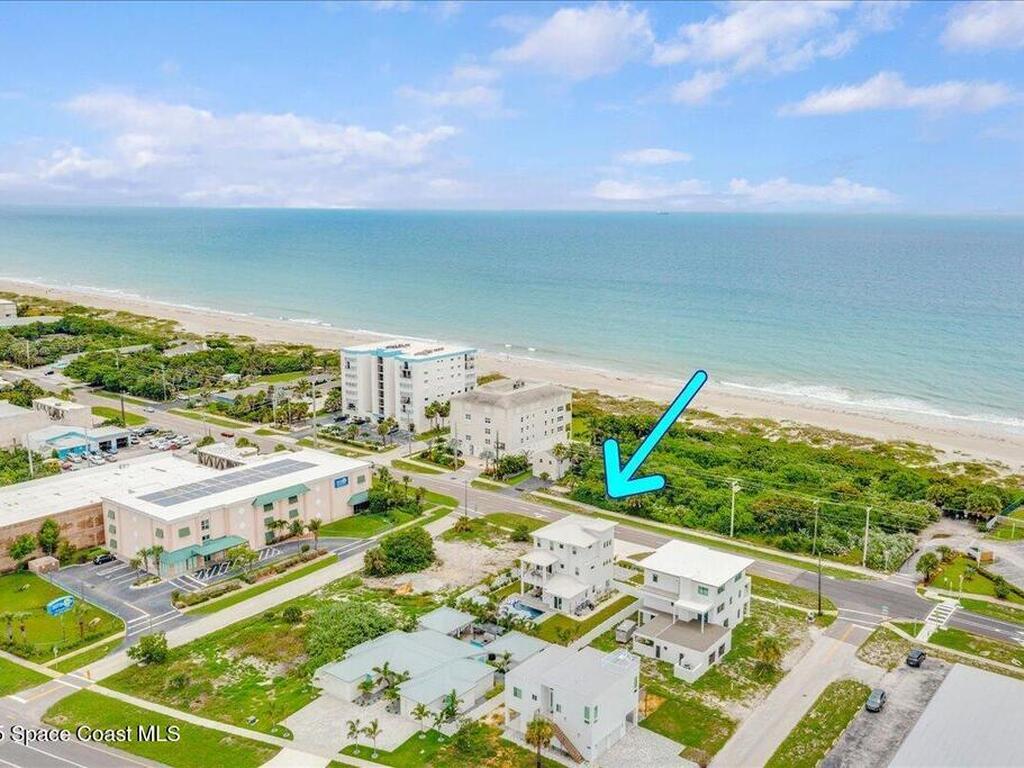 2050 S Atlantic Avenue, Cocoa Beach, FL 32931