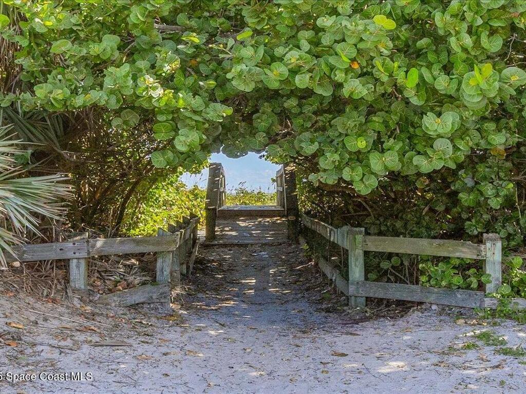 2050 S Atlantic Avenue, Cocoa Beach, FL 32931