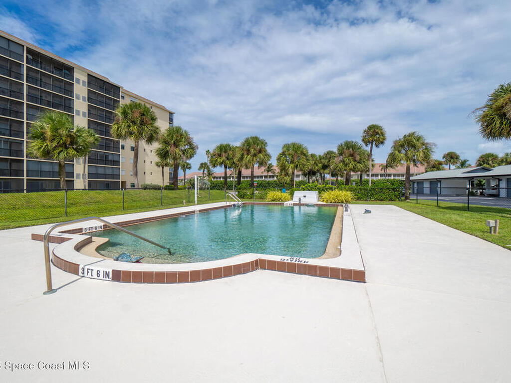 737 Palm Springs Circle, Indian Harbour Beach, FL 32937