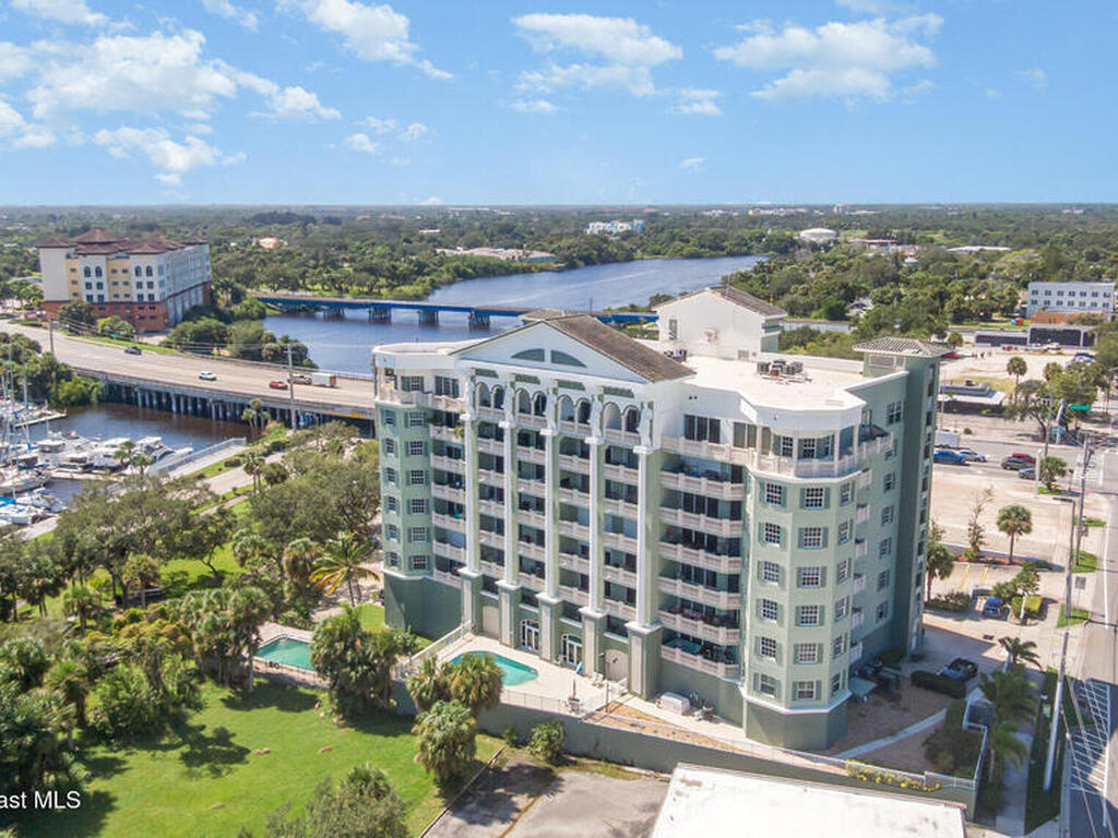 1211 E New Haven Avenue, Melbourne, FL 32901