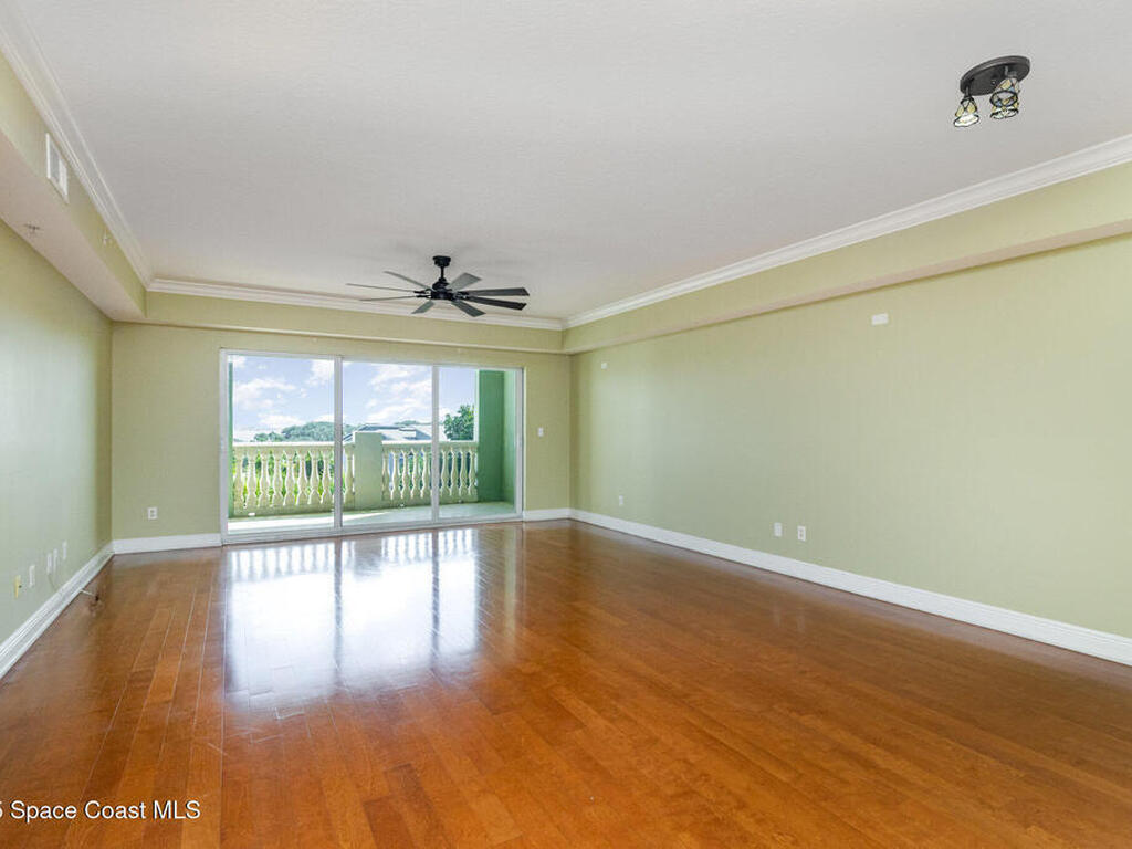 1211 E New Haven Avenue, Melbourne, FL 32901