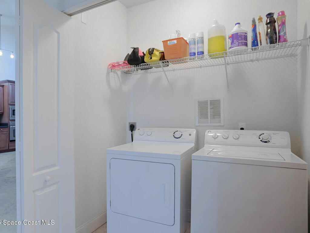 127 Lancha Circle, Satellite Beach, FL 32937