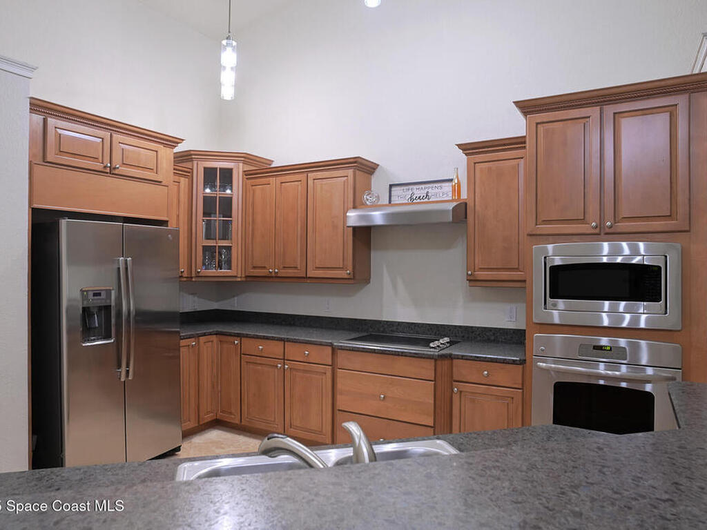 127 Lancha Circle, Satellite Beach, FL 32937