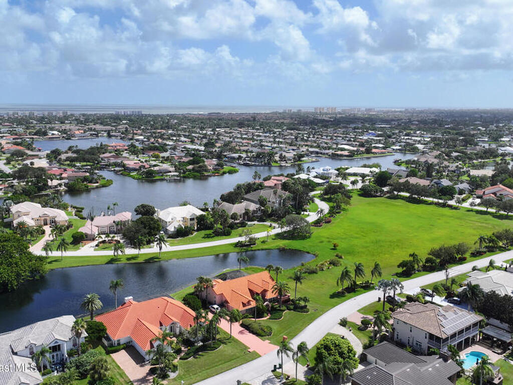 419 Lanternback Island Drive, Satellite Beach, FL 32937