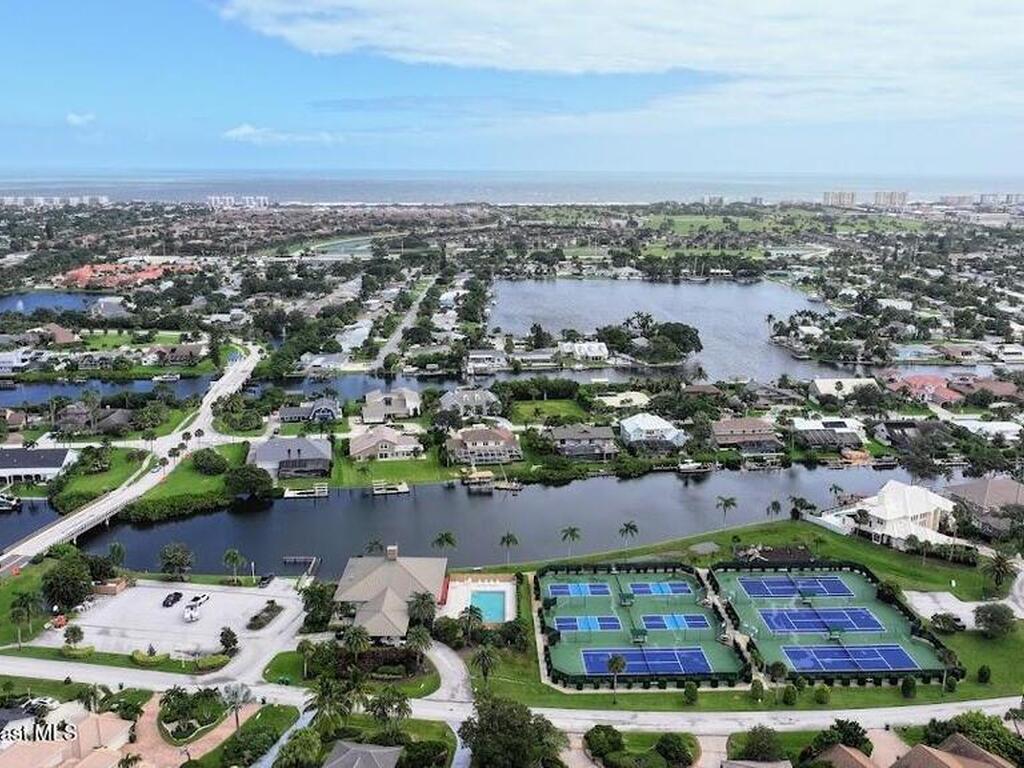 419 Lanternback Island Drive, Satellite Beach, FL 32937