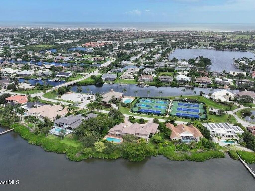 419 Lanternback Island Drive, Satellite Beach, FL 32937