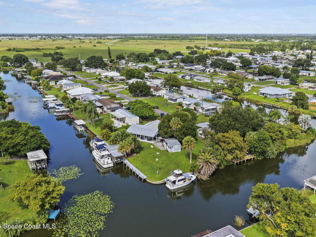 2136 SE 35th Lane, Okeechobee, FL 34974