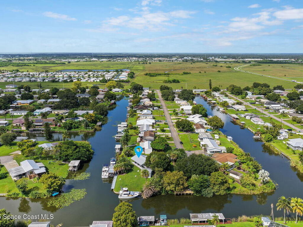 2136 SE 35th Lane, Okeechobee, FL 34974