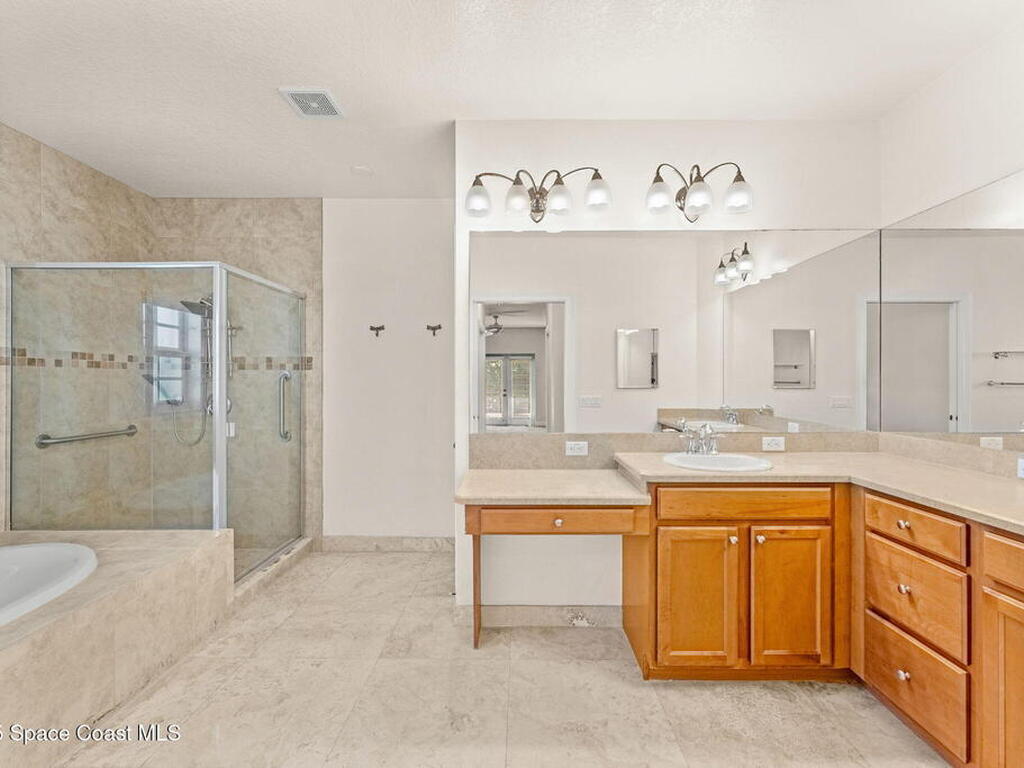 119 Lancha Circle, Indian Harbour Beach, FL 32937