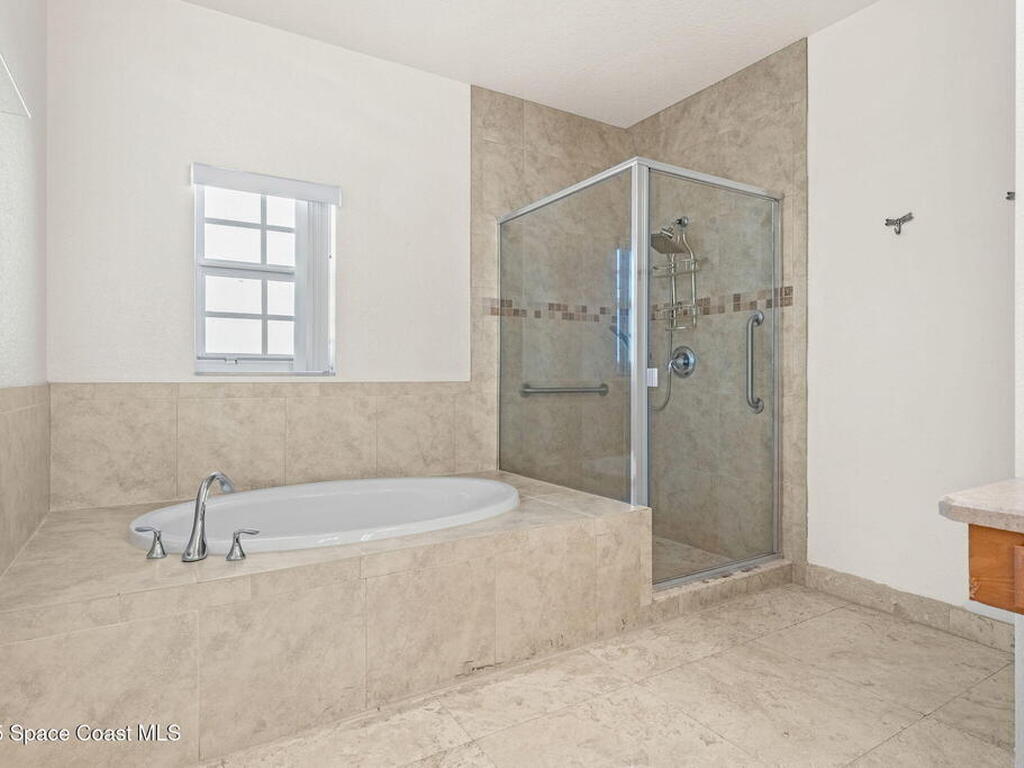 119 Lancha Circle, Indian Harbour Beach, FL 32937