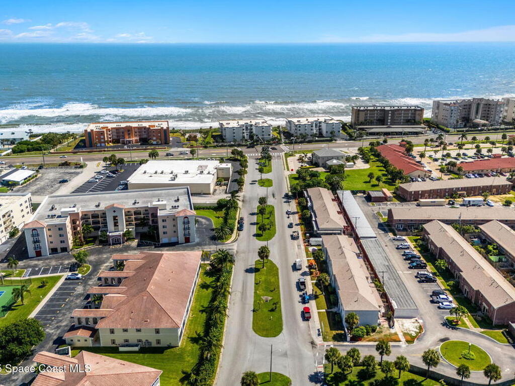 119 Lancha Circle, Indian Harbour Beach, FL 32937