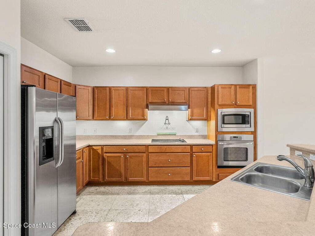 119 Lancha Circle, Indian Harbour Beach, FL 32937