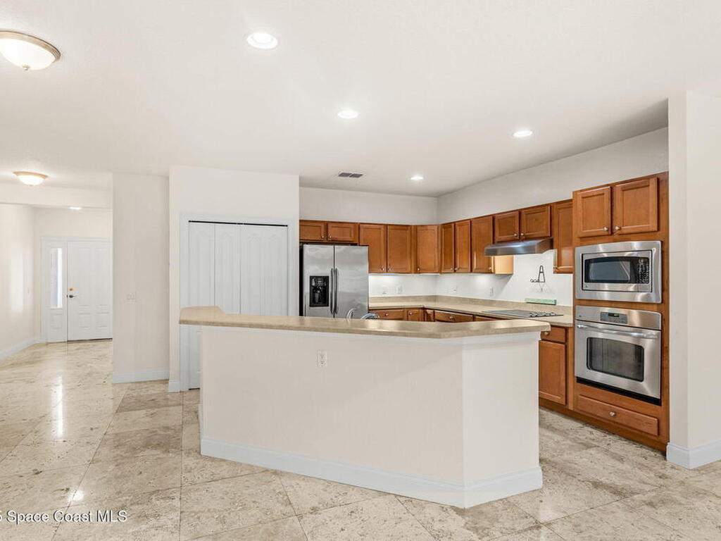 119 Lancha Circle, Indian Harbour Beach, FL 32937