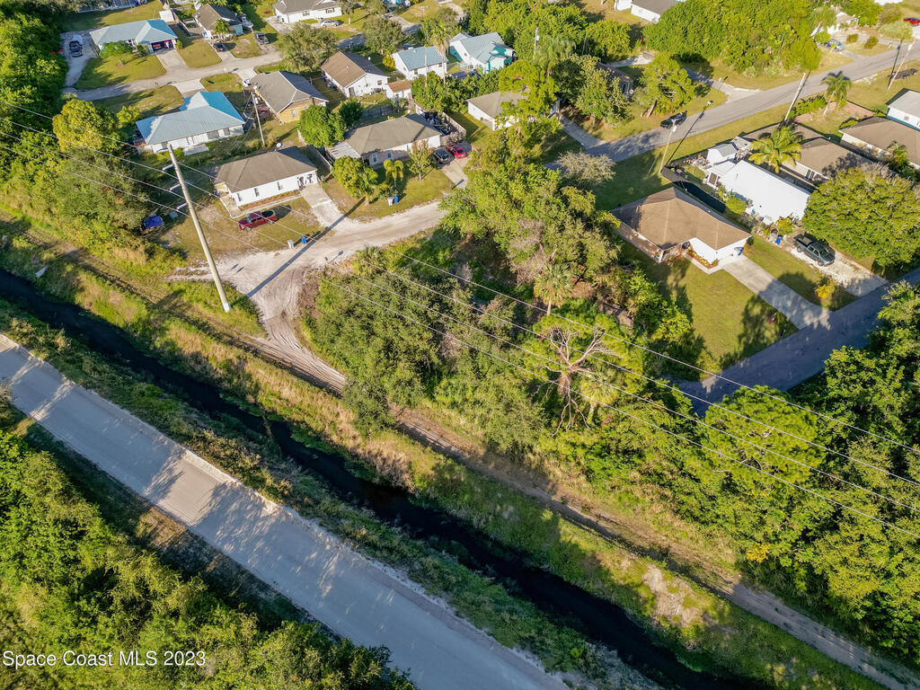 475 15th Street, Vero Beach, FL 32962