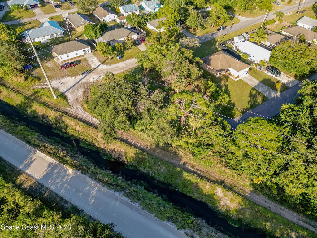 475 15th Street, Vero Beach, FL 32962