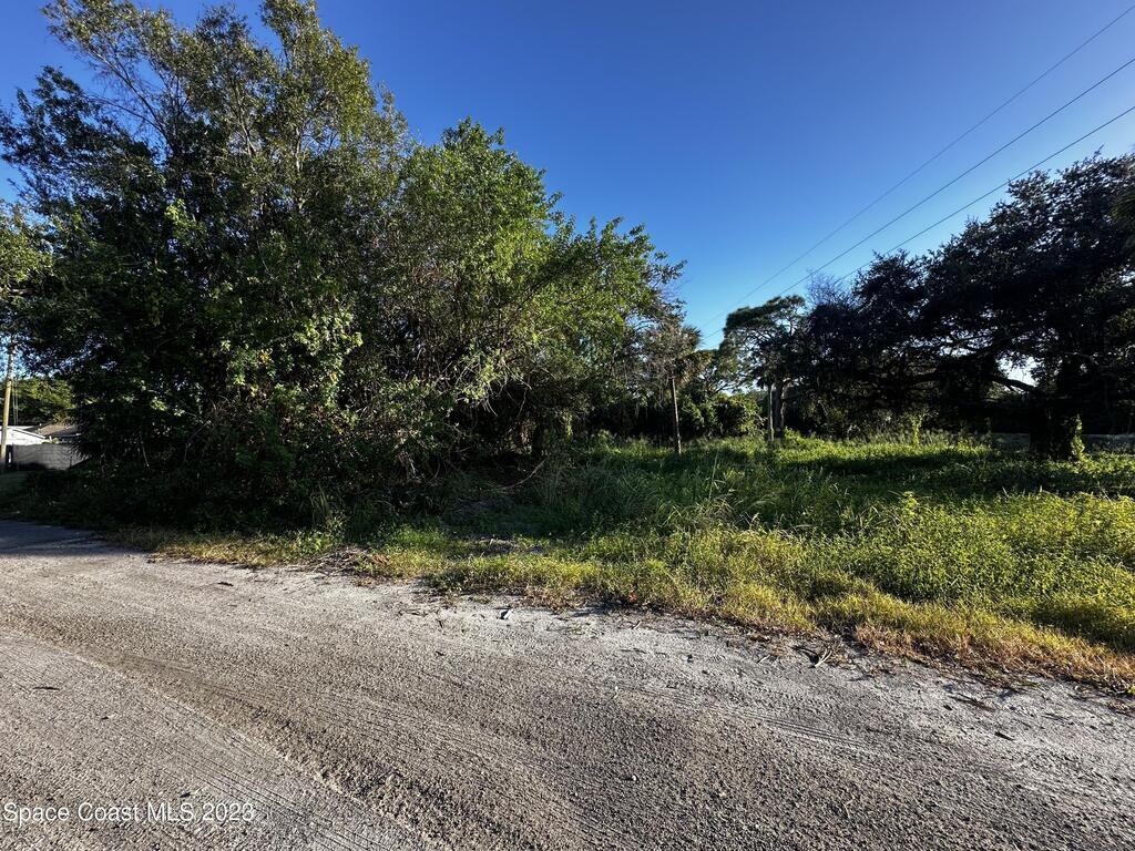 475 15th Street, Vero Beach, FL 32962