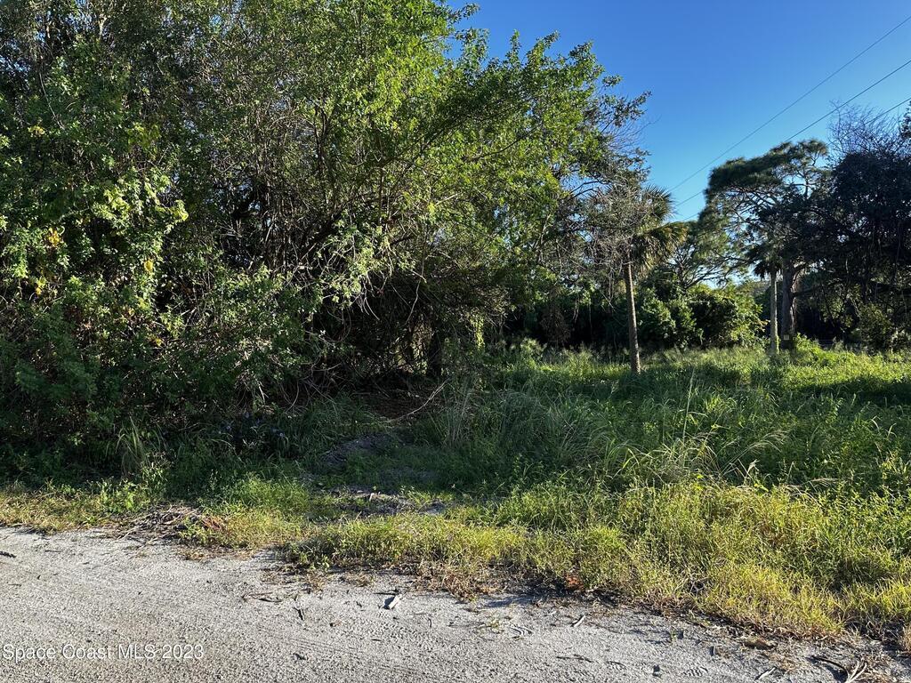 475 15th Street, Vero Beach, FL 32962