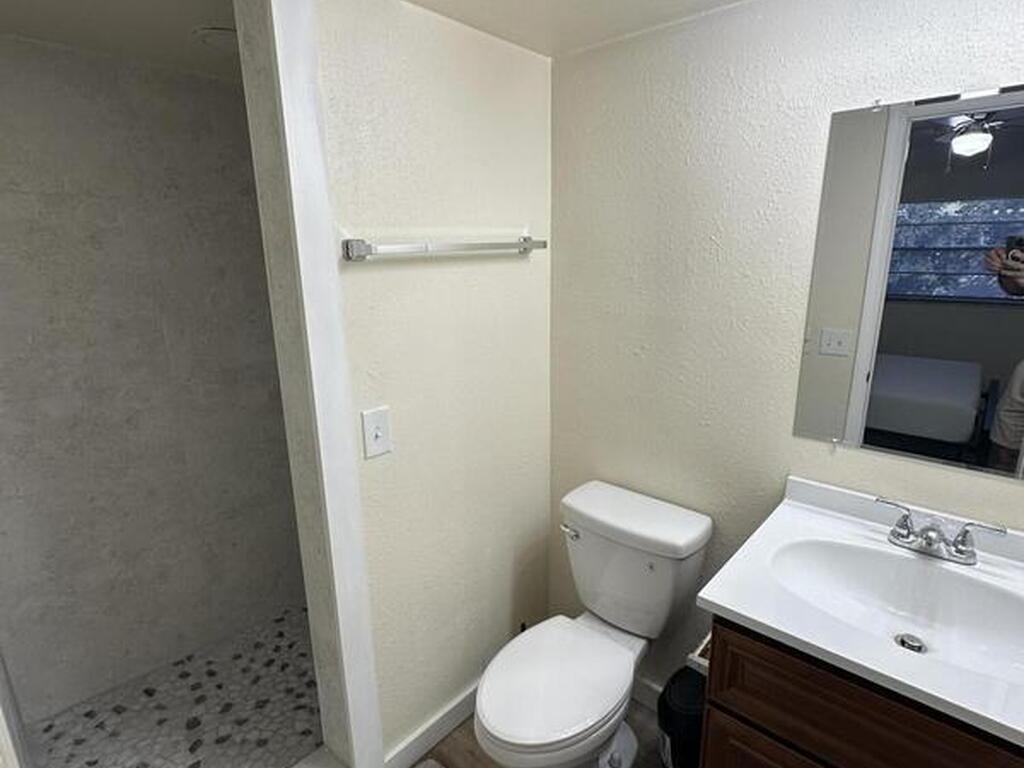 565 Jackson Avenue, Satellite Beach, FL 32937