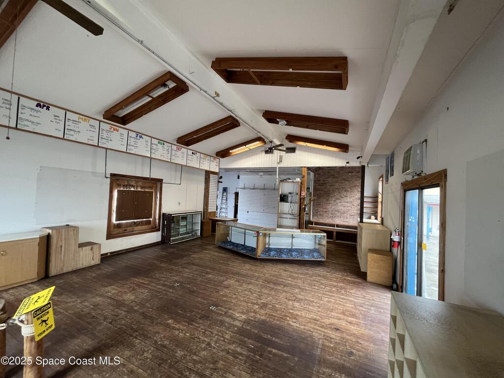 691 N Courtenay Parkway, Merritt Island, FL 32953