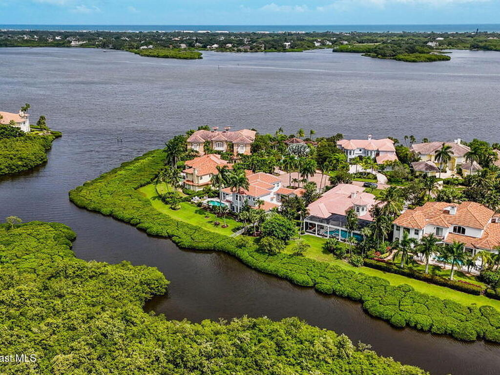 5225 St. Andrews Island Drive, Vero Beach, FL 32967