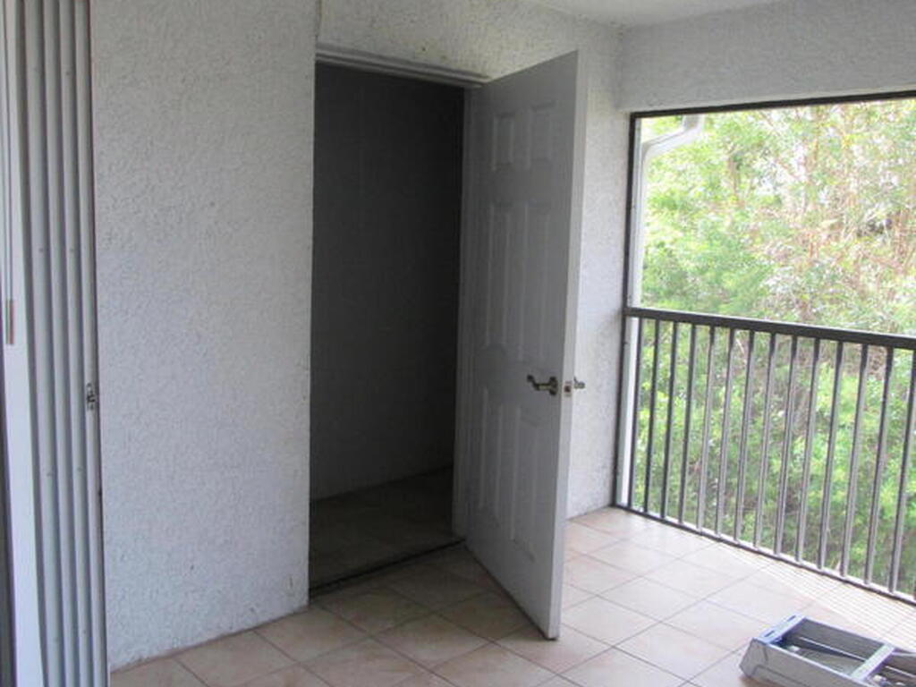 180 Portside Avenue, Cape Canaveral, FL 32920