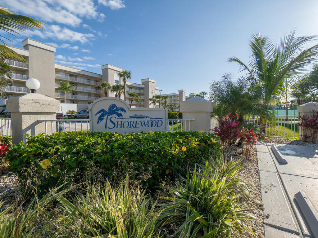 601 Shorewood Drive, Cape Canaveral, FL 32920