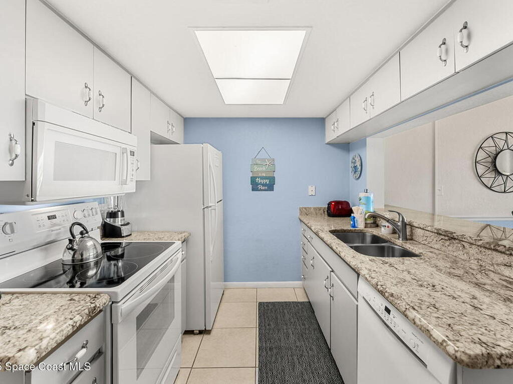 7400 Ridgewood Avenue, Cape Canaveral, FL 32920